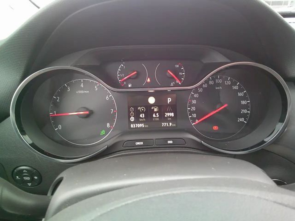 Opel Crossland X