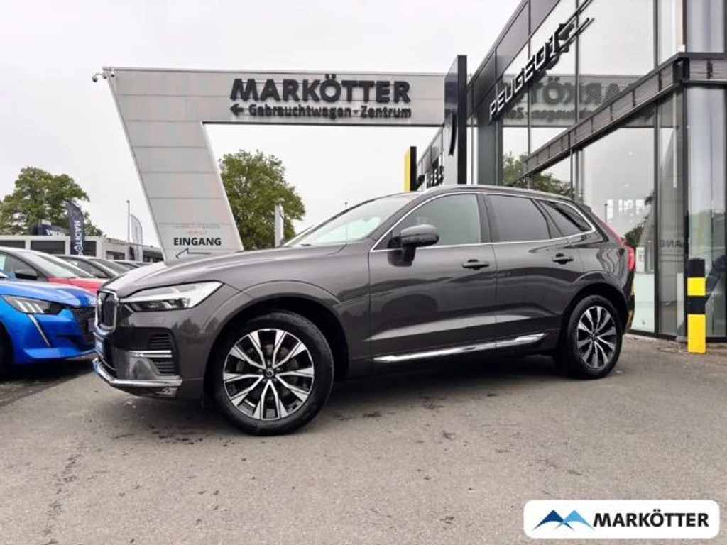 Volvo XC60 AWD Plus Bright
