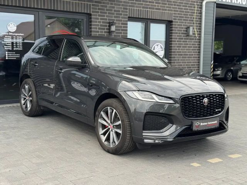 Jaguar F-Pace