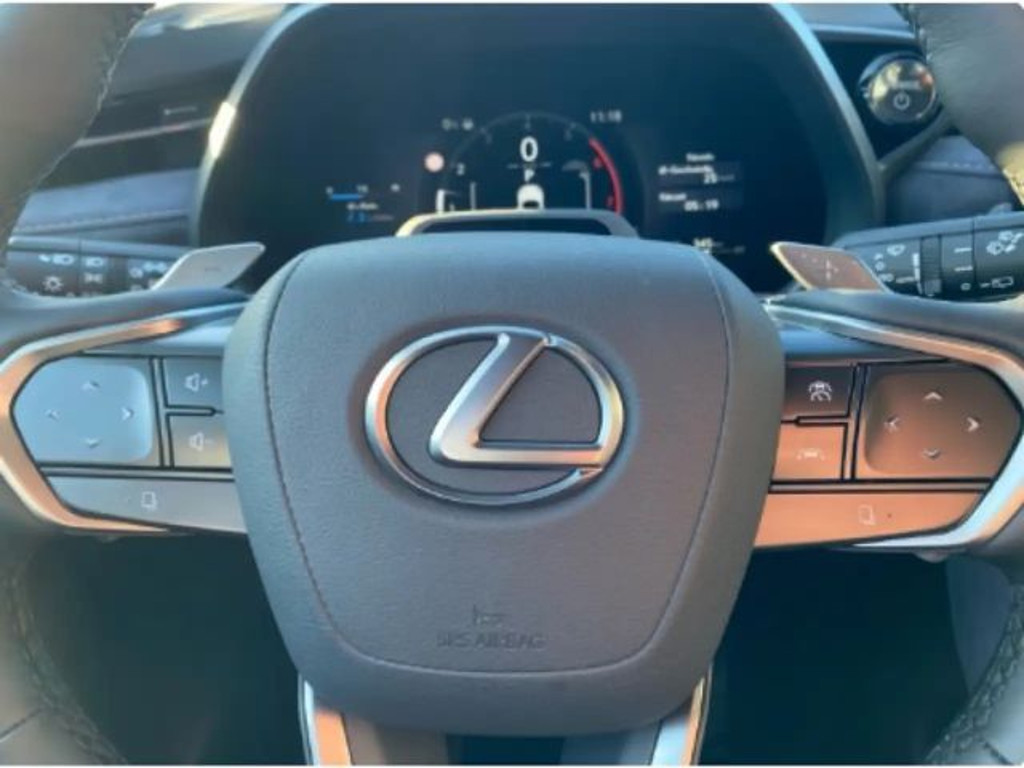 Lexus LBX