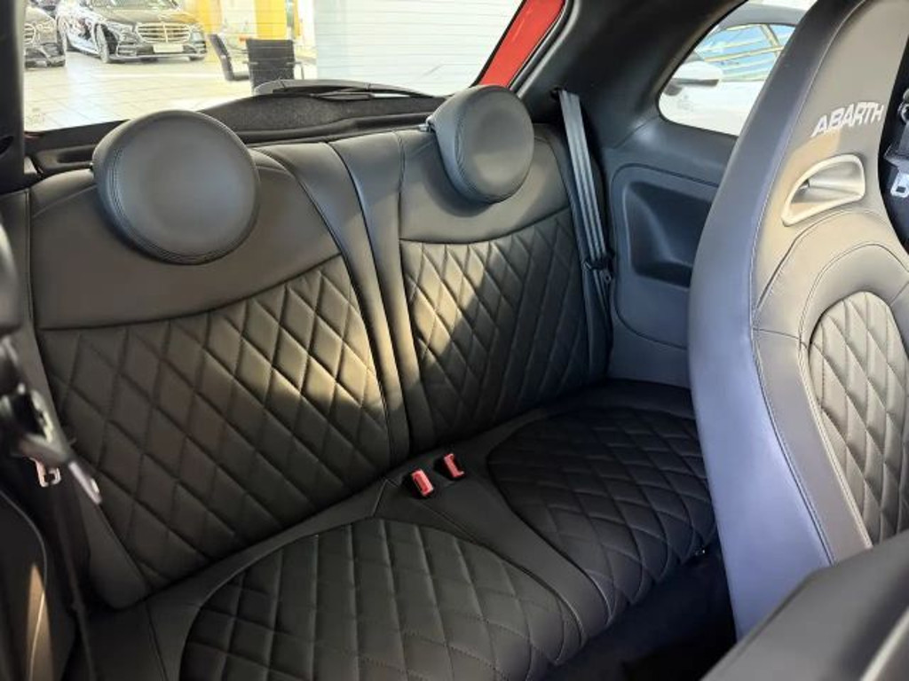 Abarth 695