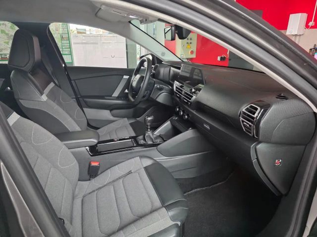 Citroën C4