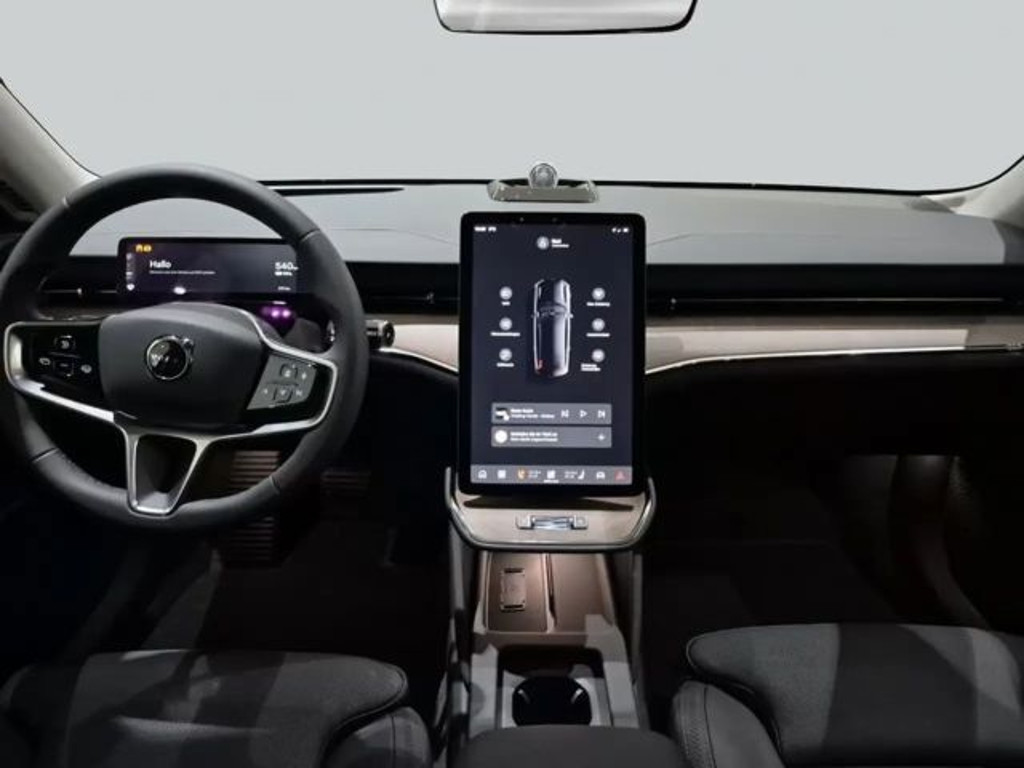 Volvo ES90