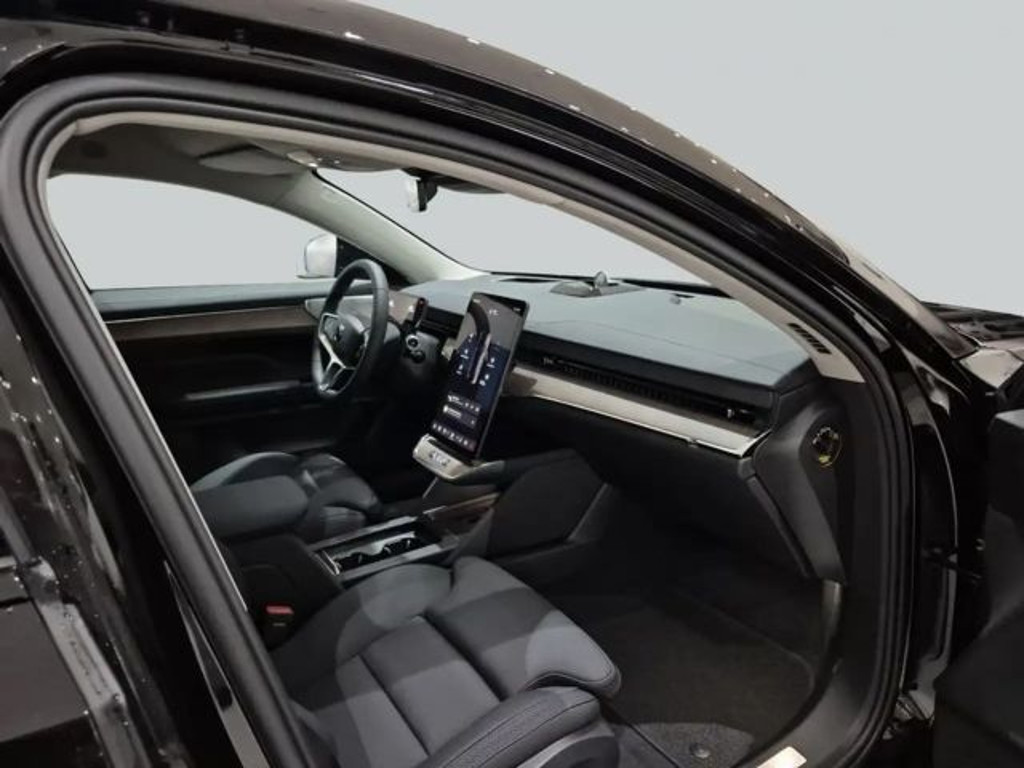 Volvo ES90