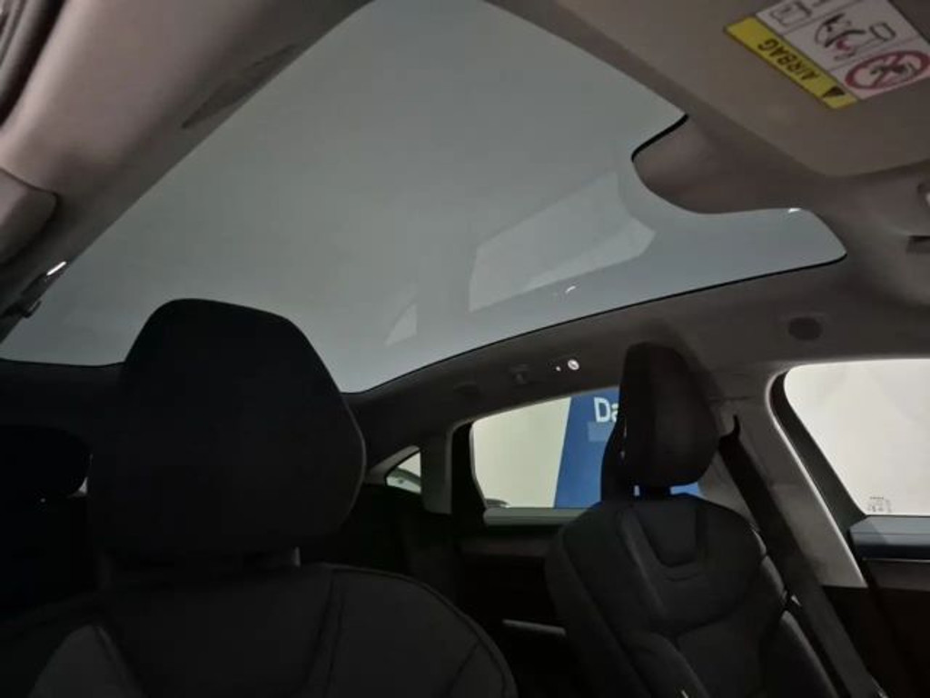 Volvo ES90