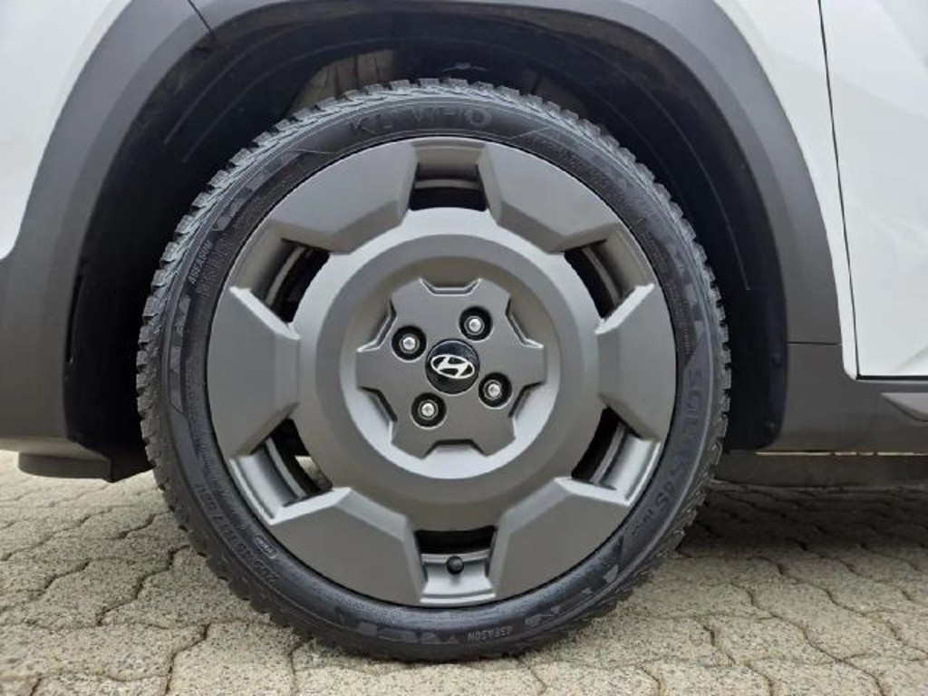 Hyundai INSTER