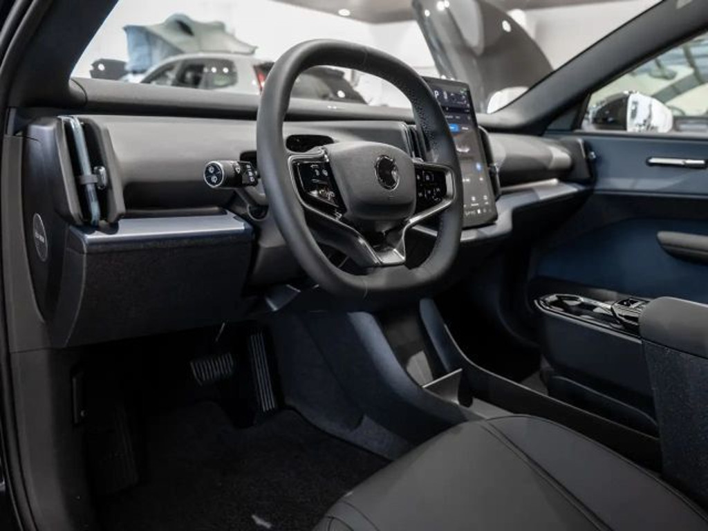 Volvo EX30
