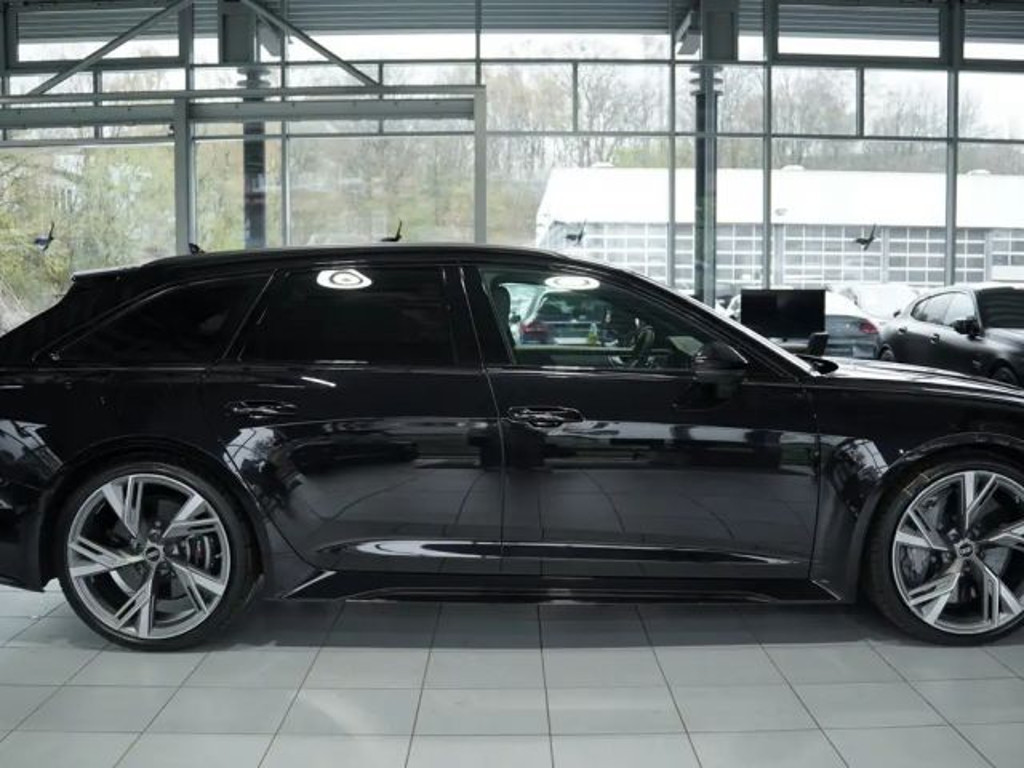 Audi RS6 Avant Quattro