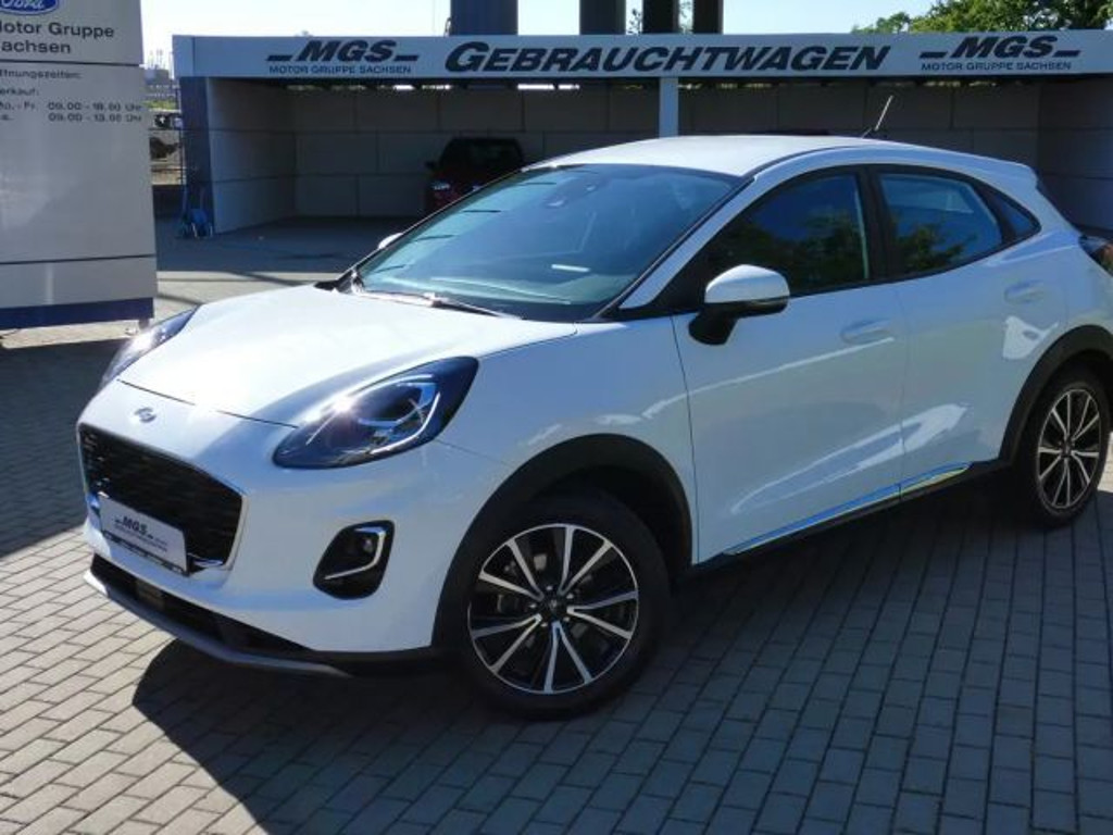 Ford Puma EcoBoost Titanium