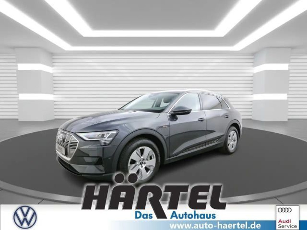 Audi e-tron Quattro 50