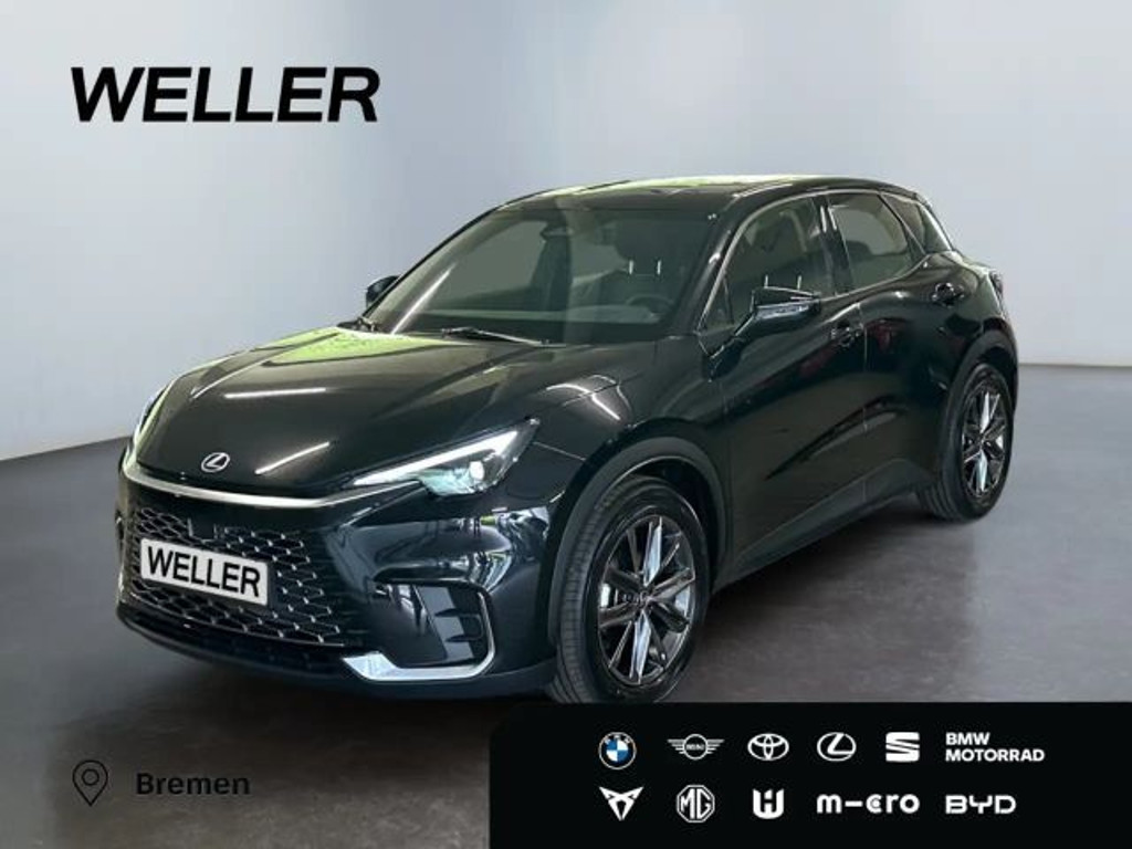 Lexus LBX Elegant
