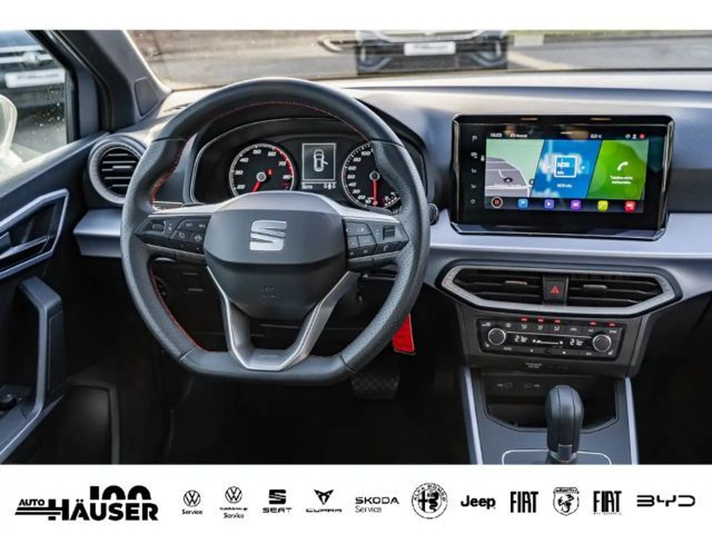Seat Arona