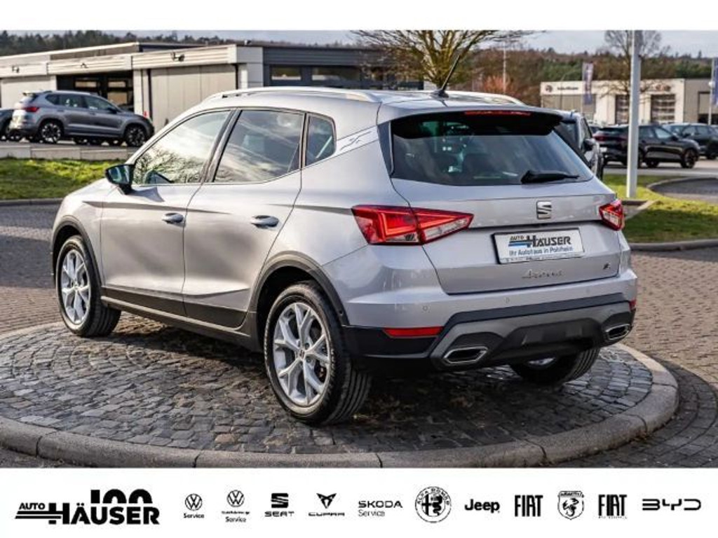 Seat Arona