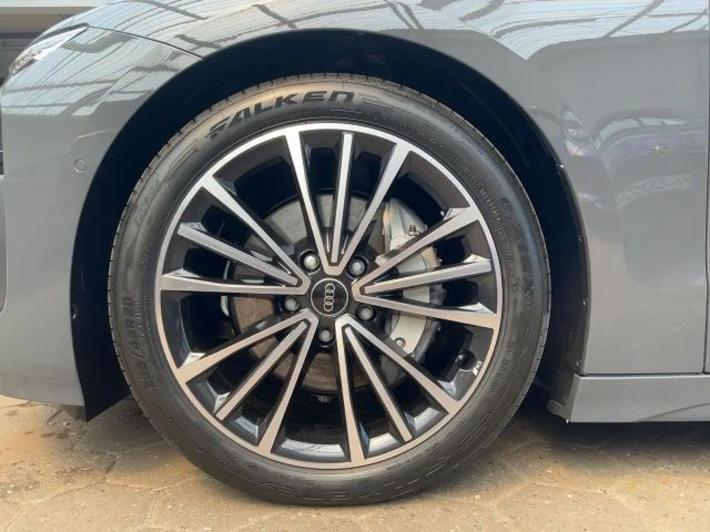 Audi A6 e-tron