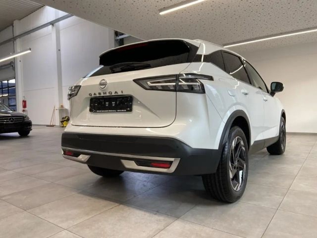 Nissan Qashqai N-Connecta DIG-T AWD