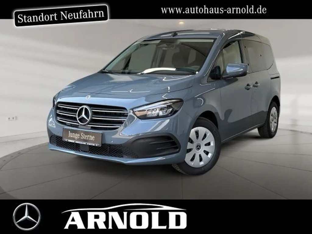 Mercedes-Benz T 180 T 180 d Navi LED KeylessGo Kamera Sitzh. DAB !!