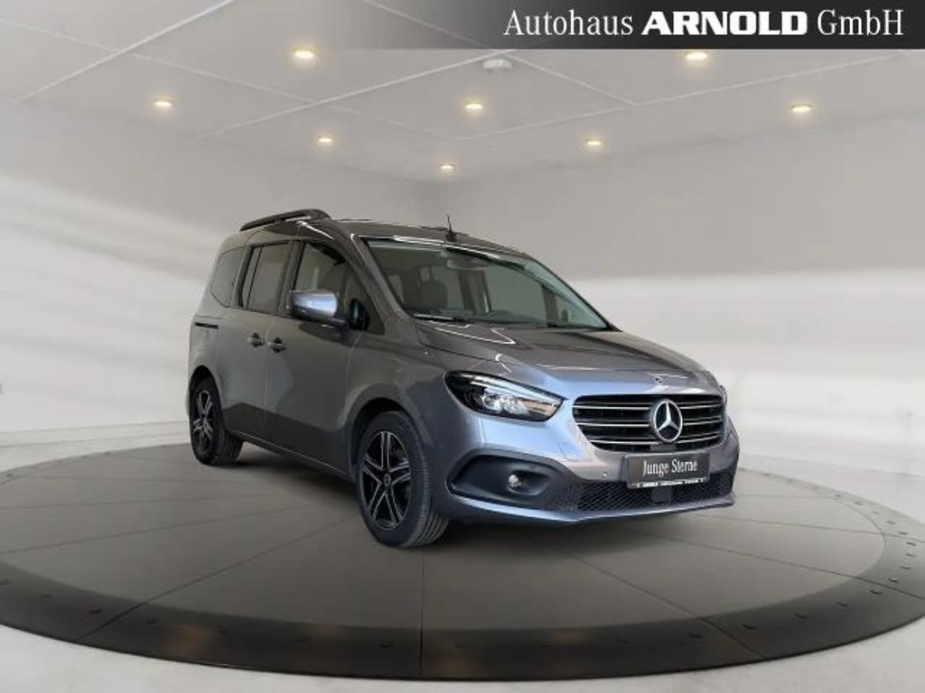 Mercedes-Benz T 180