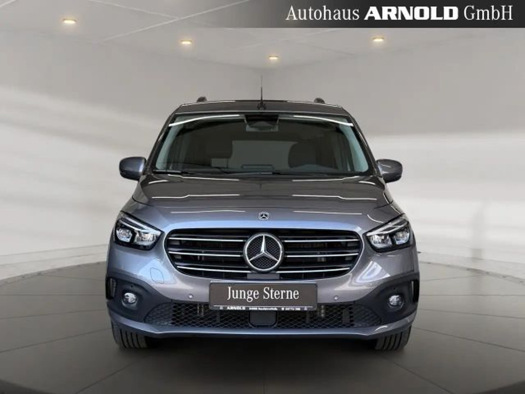 Mercedes-Benz T 180