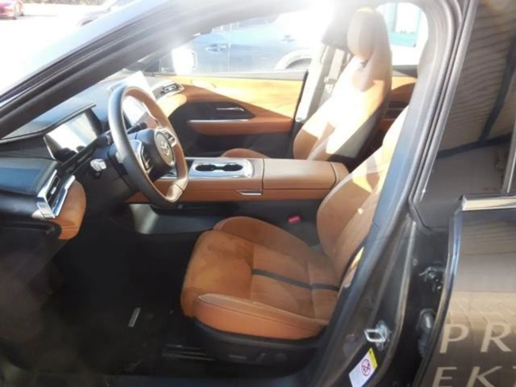 Mazda 6e