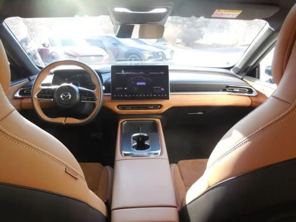 Mazda 6e