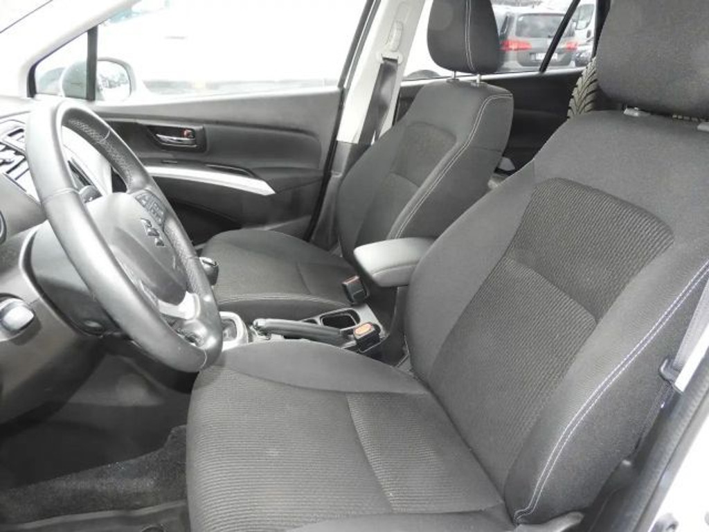 Suzuki SX4 S-Cross