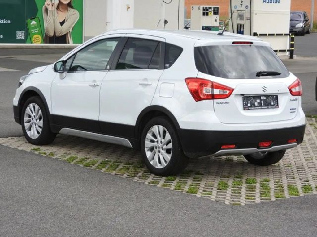 Suzuki SX4 S-Cross