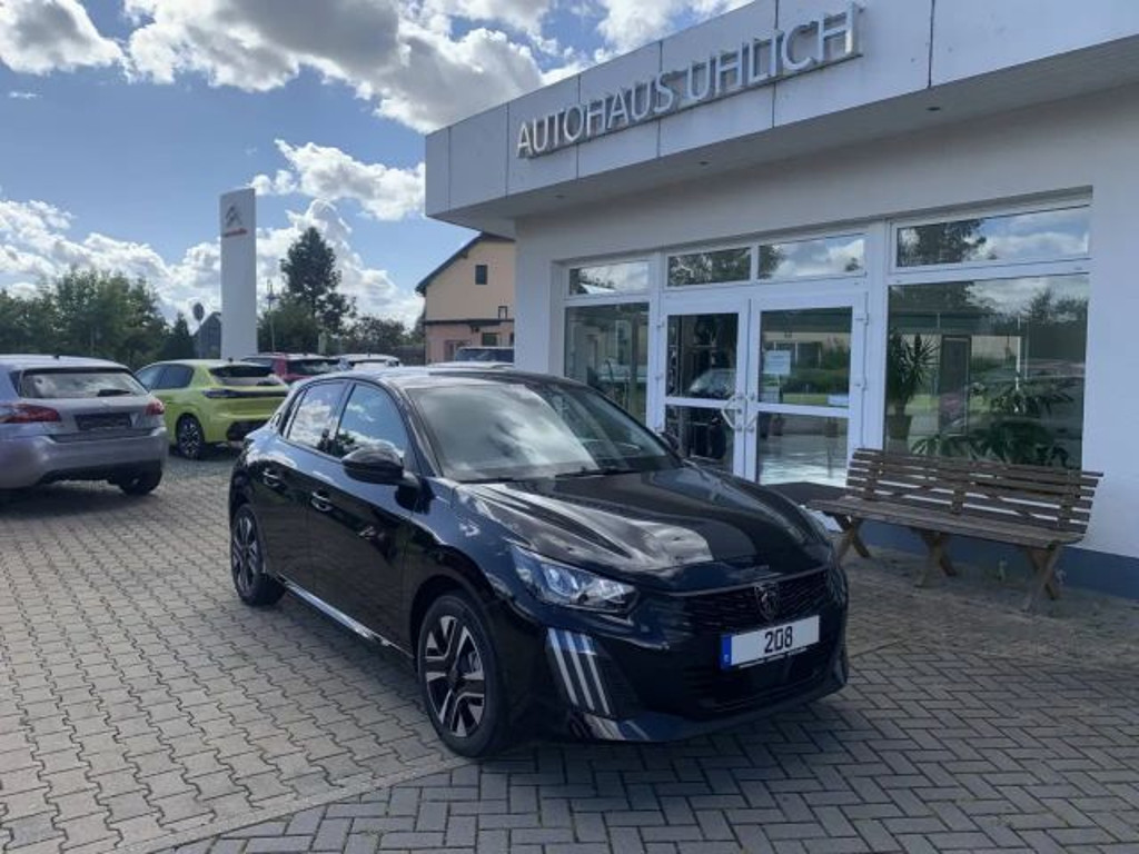 Peugeot e-208