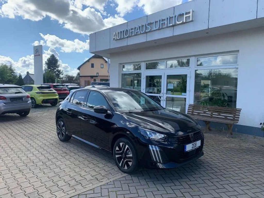 Peugeot e-208
