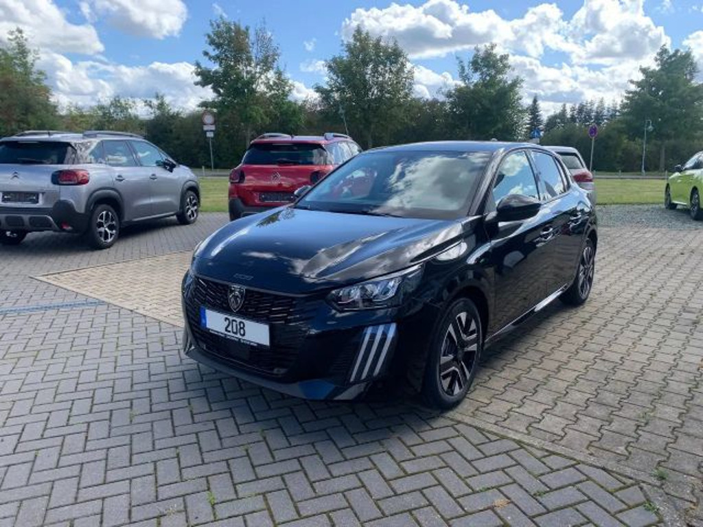 Peugeot e-208