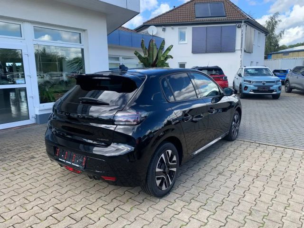 Peugeot e-208