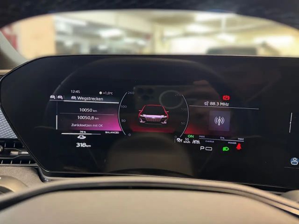 Audi S6 e-tron