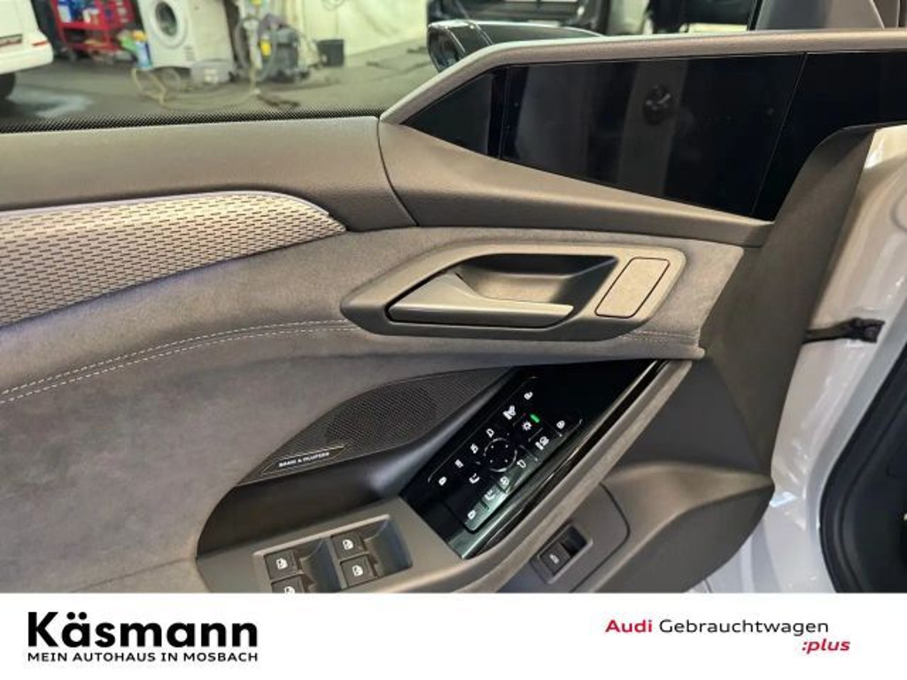 Audi S6 e-tron