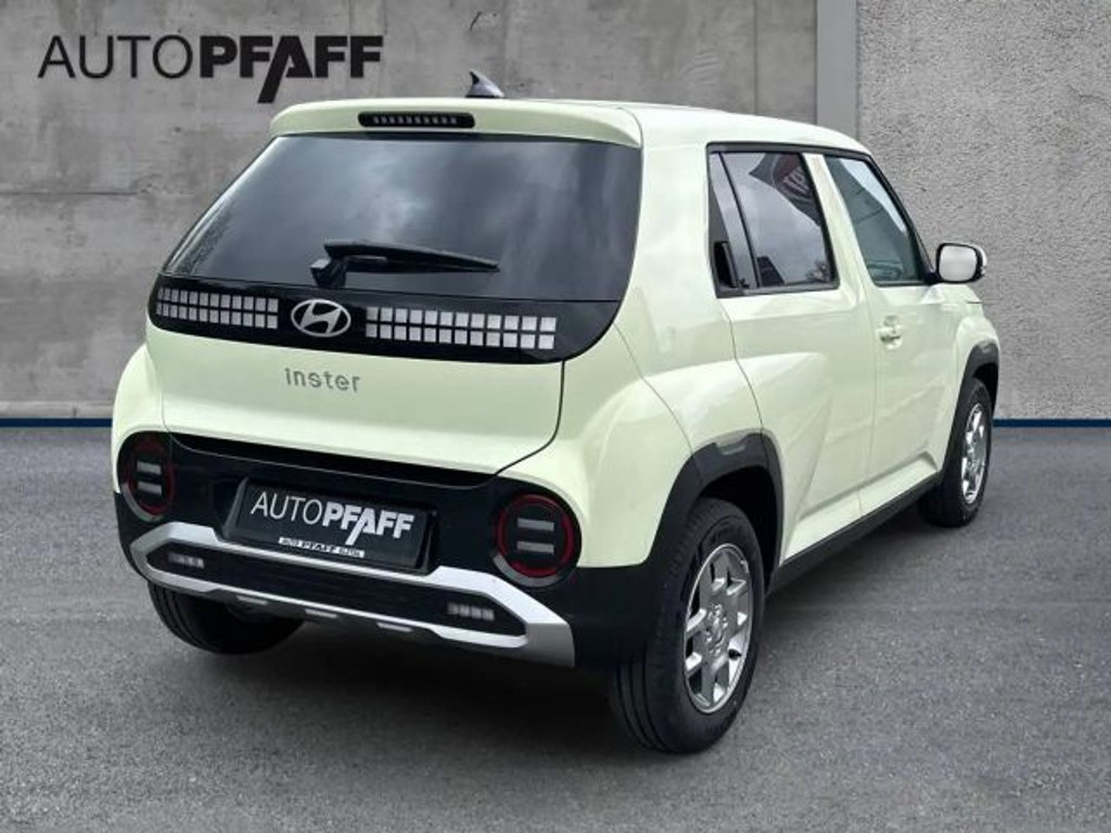 Hyundai INSTER