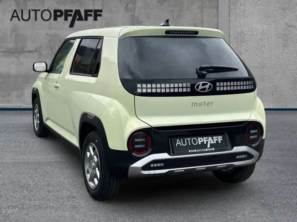 Hyundai INSTER