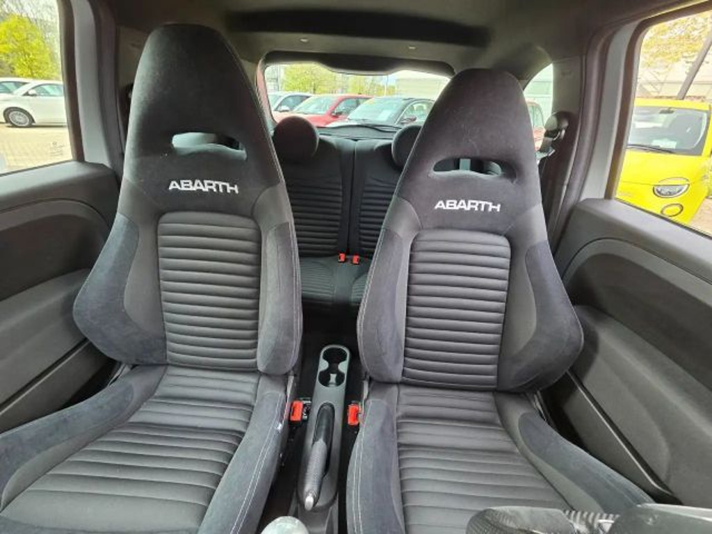 Abarth 695