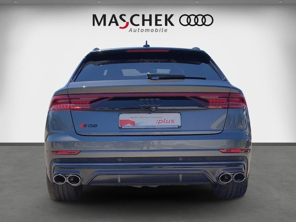 Audi SQ8