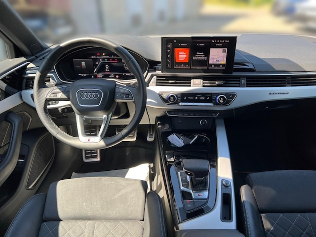 Audi S4