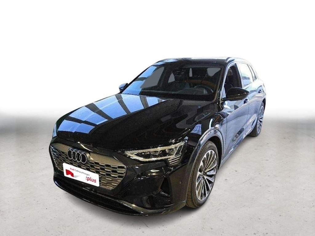 Audi Q8 e-tron Quattro 50