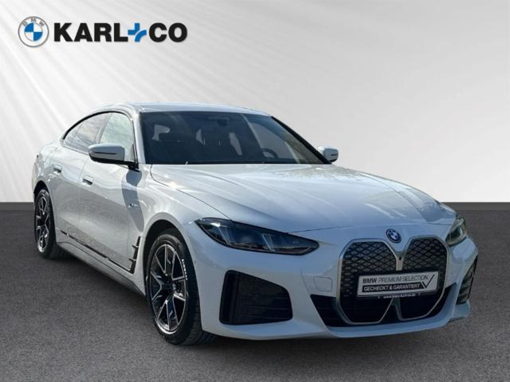 BMW i4
