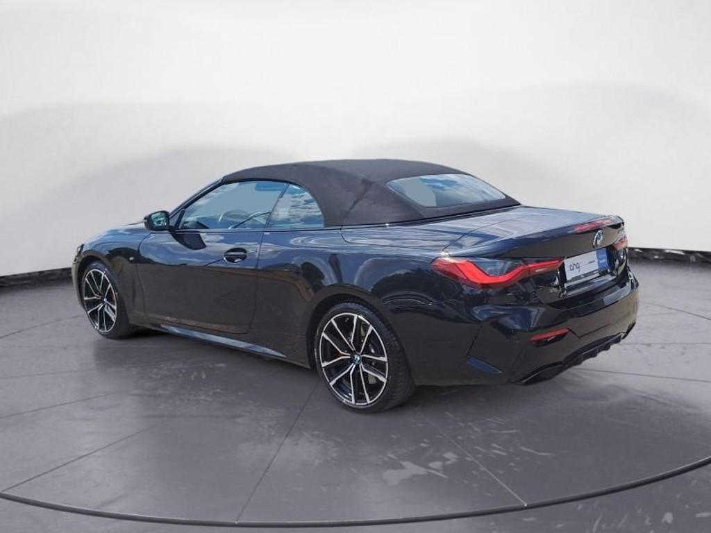 BMW M440