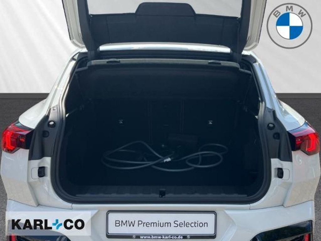 BMW iX2