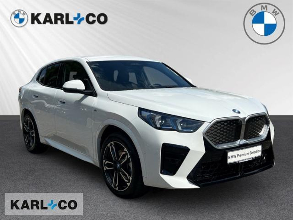 BMW iX2