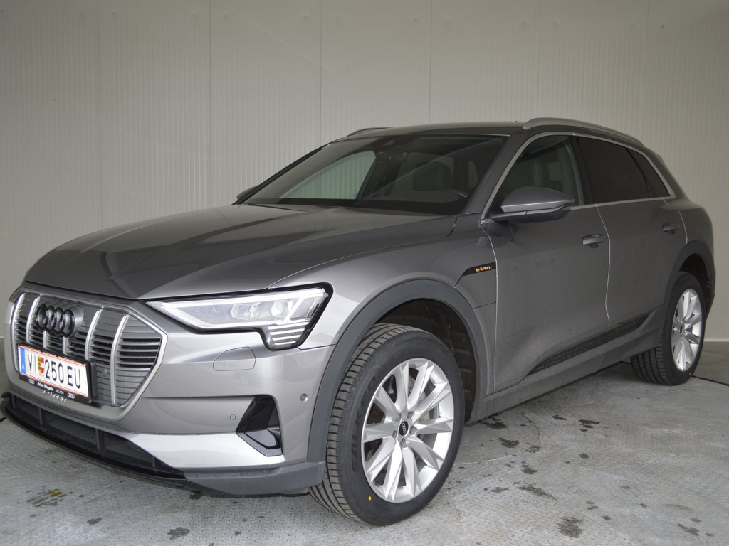 Audi e-tron Quattro Business 50