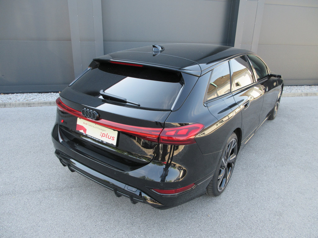 Audi S6 e-tron