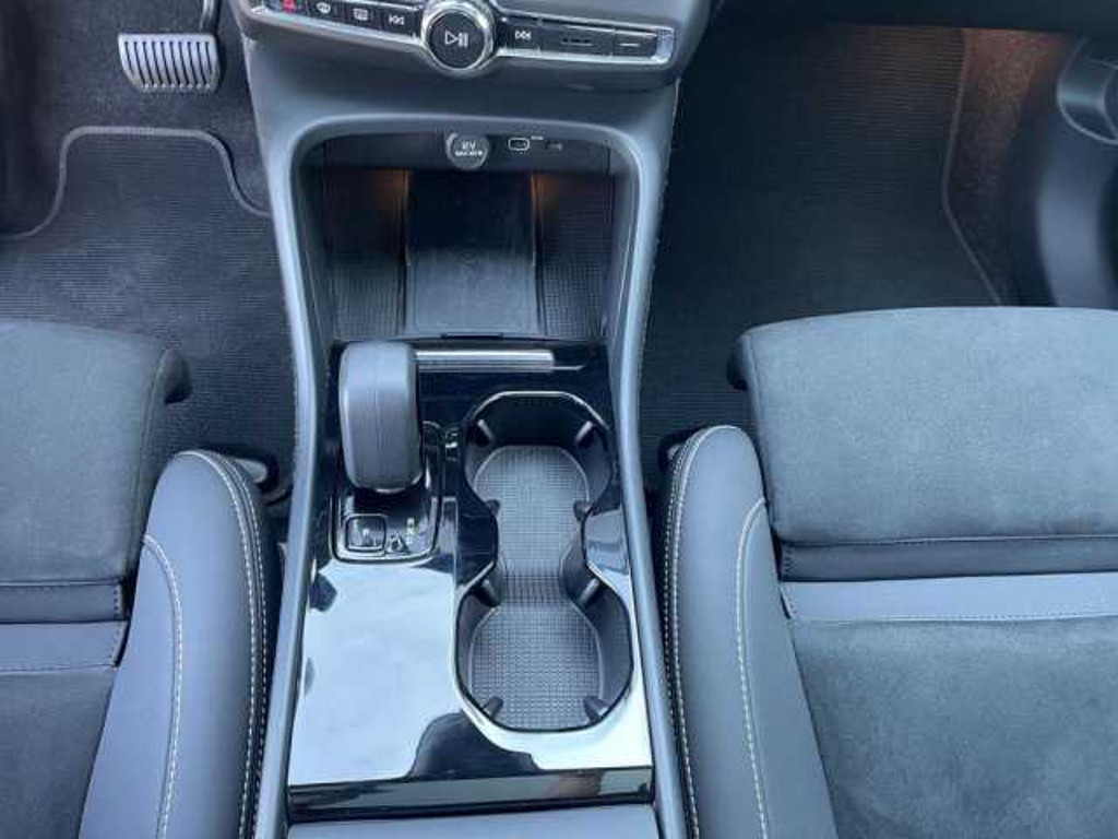 Volvo C40