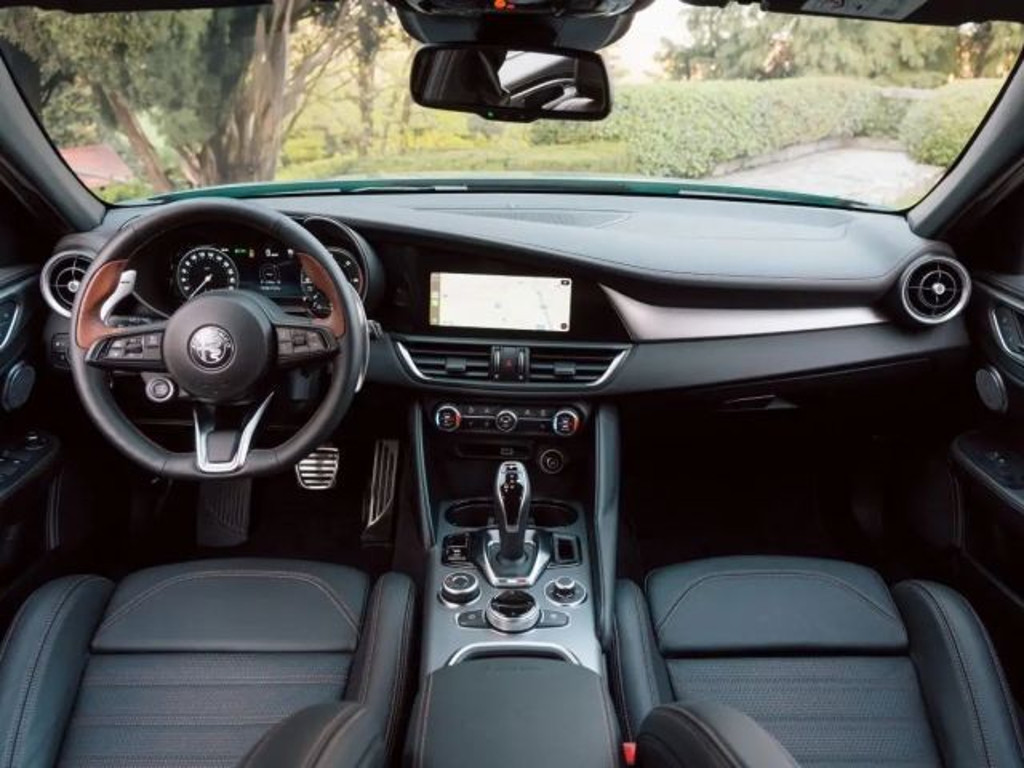 Alfa Romeo Giulia