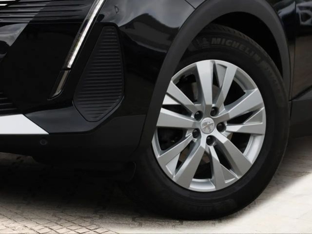 Peugeot 5008 PureTech Active Pack