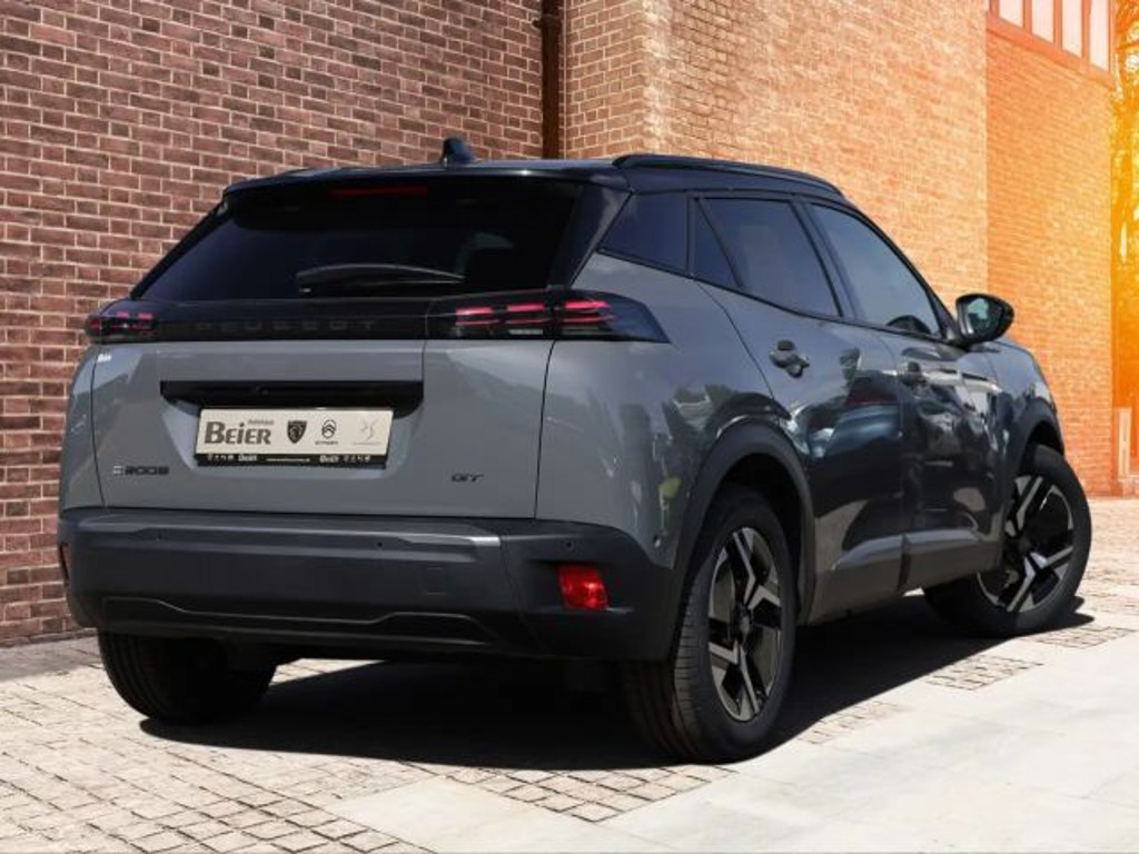 Peugeot e-2008