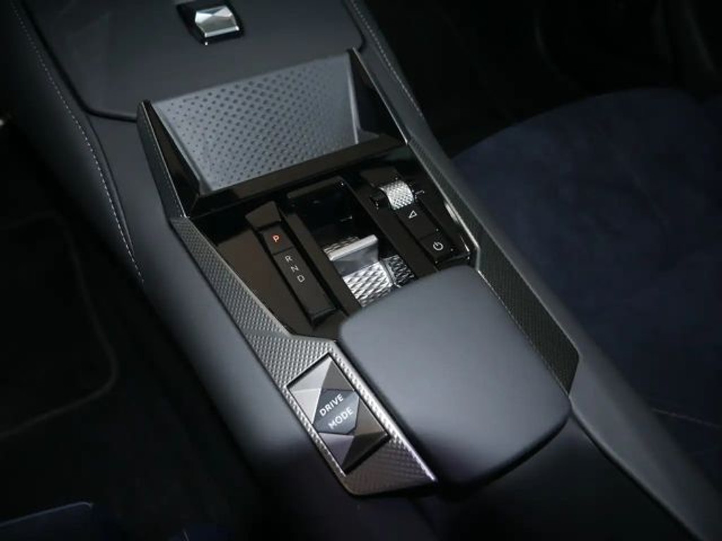 DS DS 4