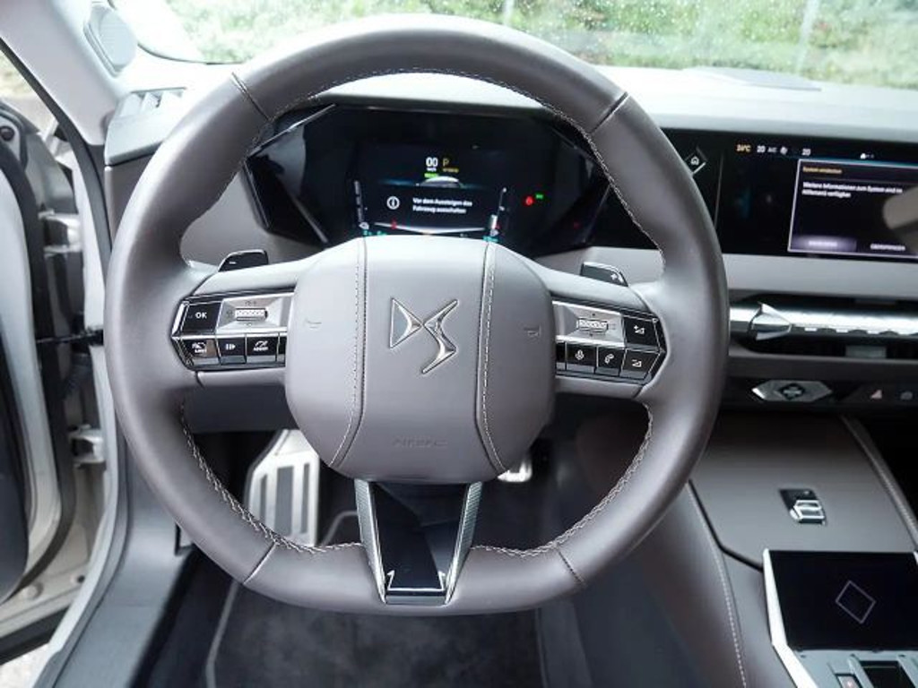 DS DS 4
